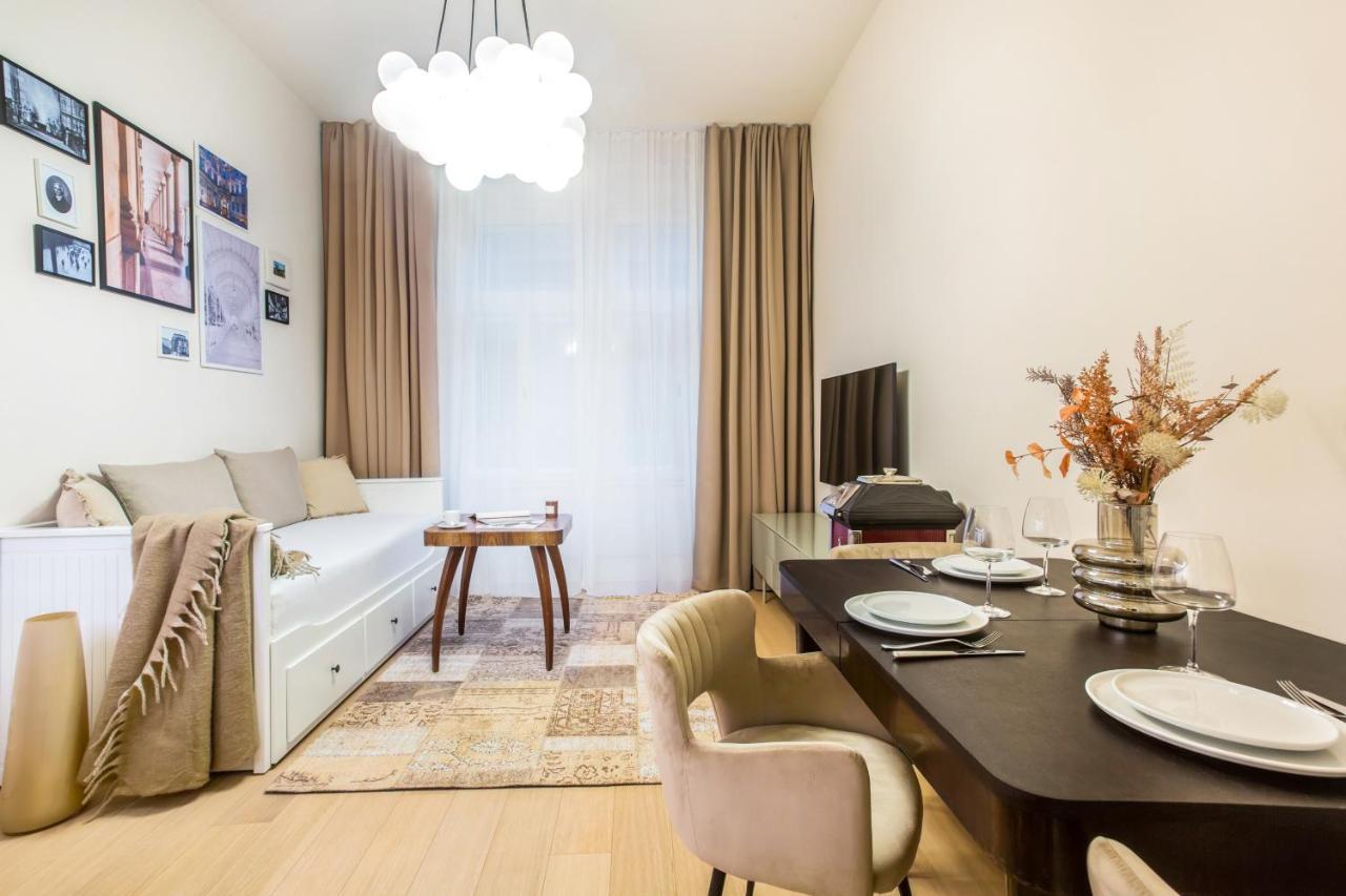 Apartma Andrea 1907 Κάρλοβι Βάρι Εξωτερικό φωτογραφία